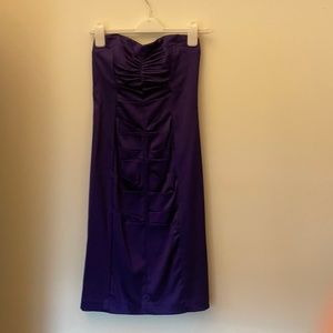 Like new purple strapless Cache.. worn once!